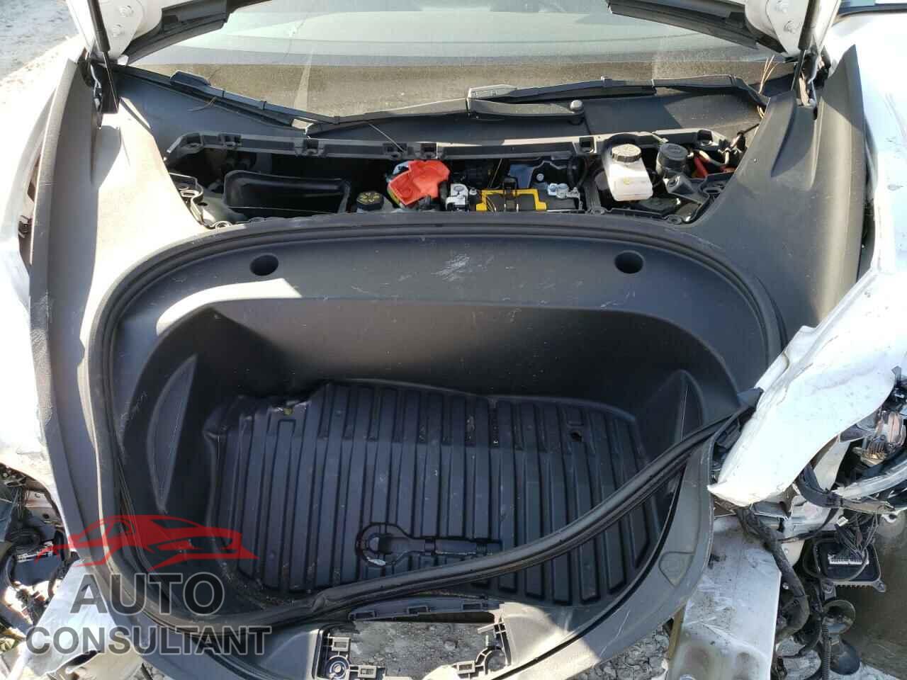 TESLA MODEL 3 2022 - 5YJ3E1EB8NF123181
