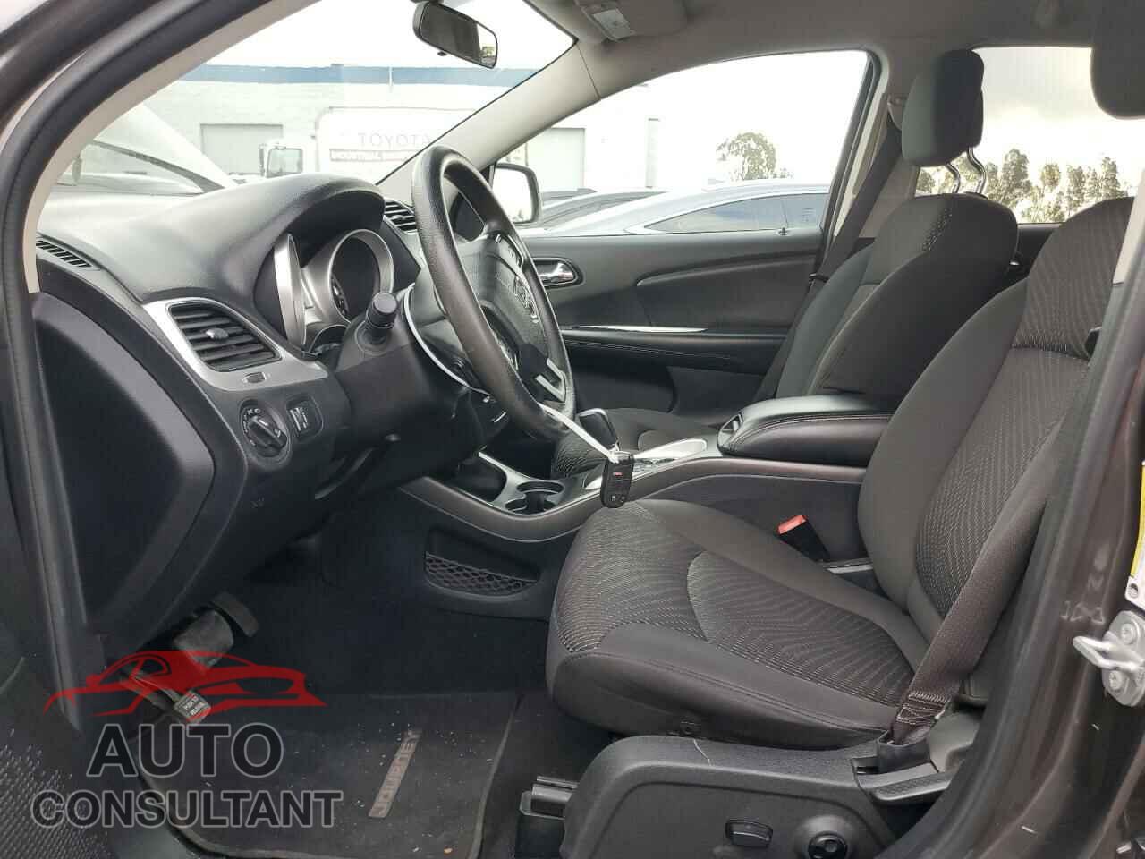 DODGE JOURNEY 2017 - 3C4PDCBG5HT532714