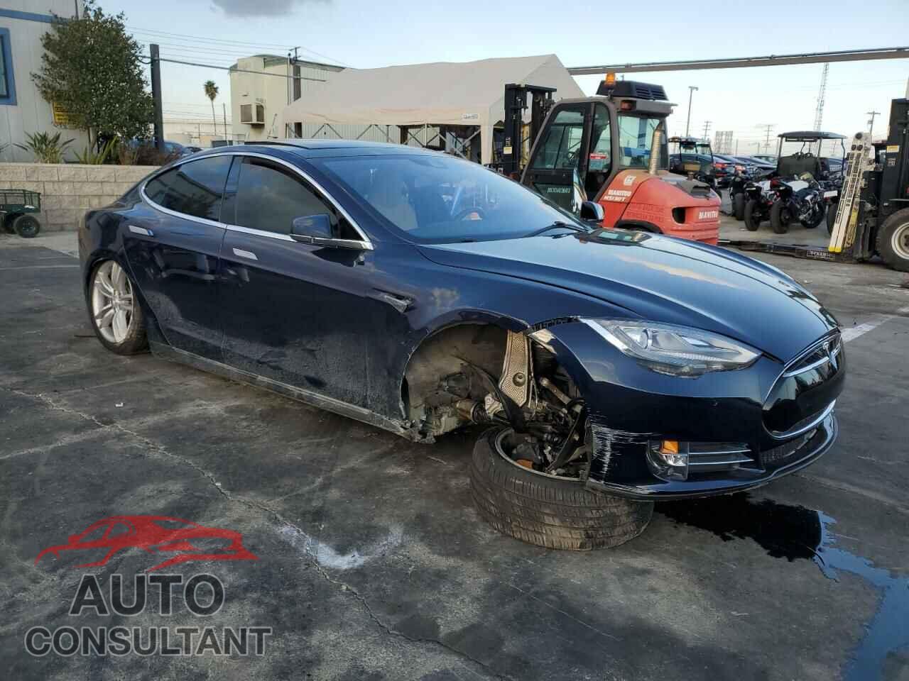 TESLA MODEL S 2015 - 5YJSA4H28FF091449