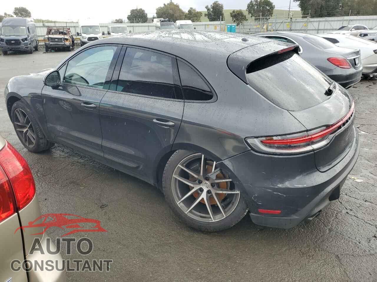PORSCHE MACAN BASE 2023 - WP1AA2A54PLB00584