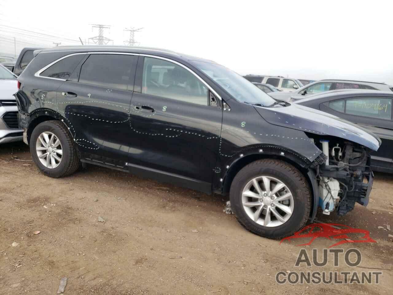 KIA SORENTO 2017 - 5XYPG4A55HG219179