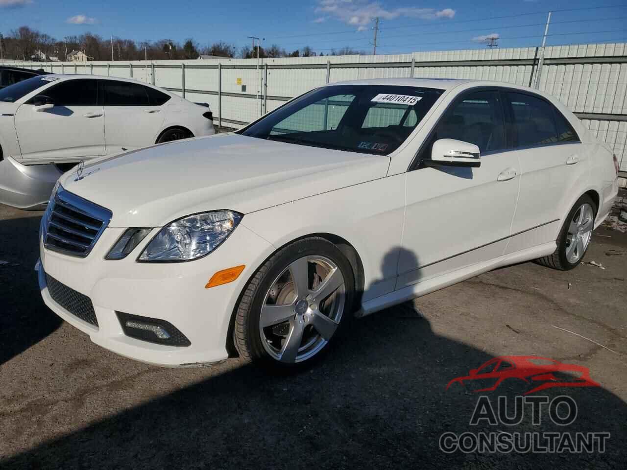 MERCEDES-BENZ E-CLASS 2011 - WDDHF8HB3BA399169