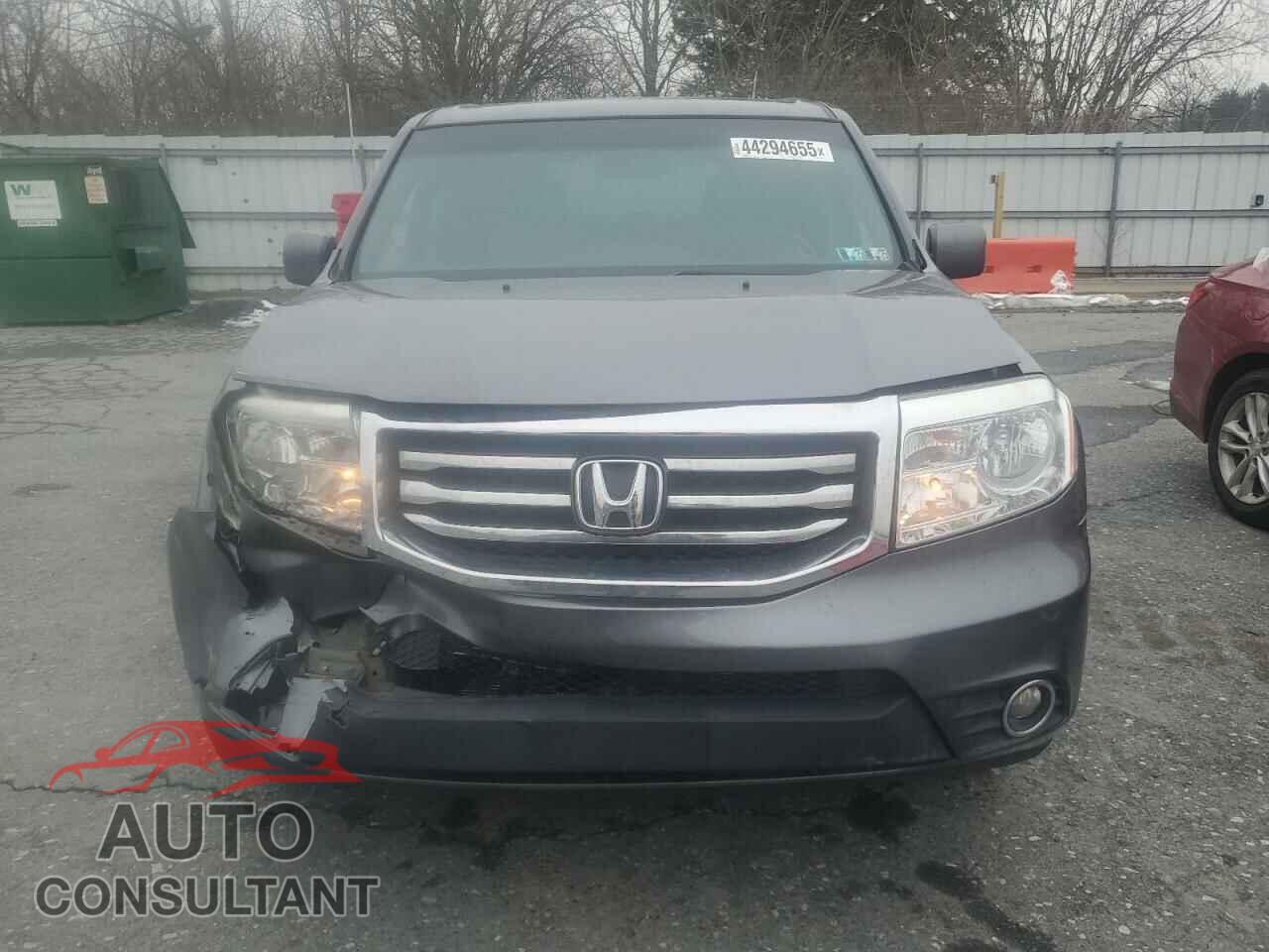 HONDA PILOT 2013 - 5FNYF4H42DB040040