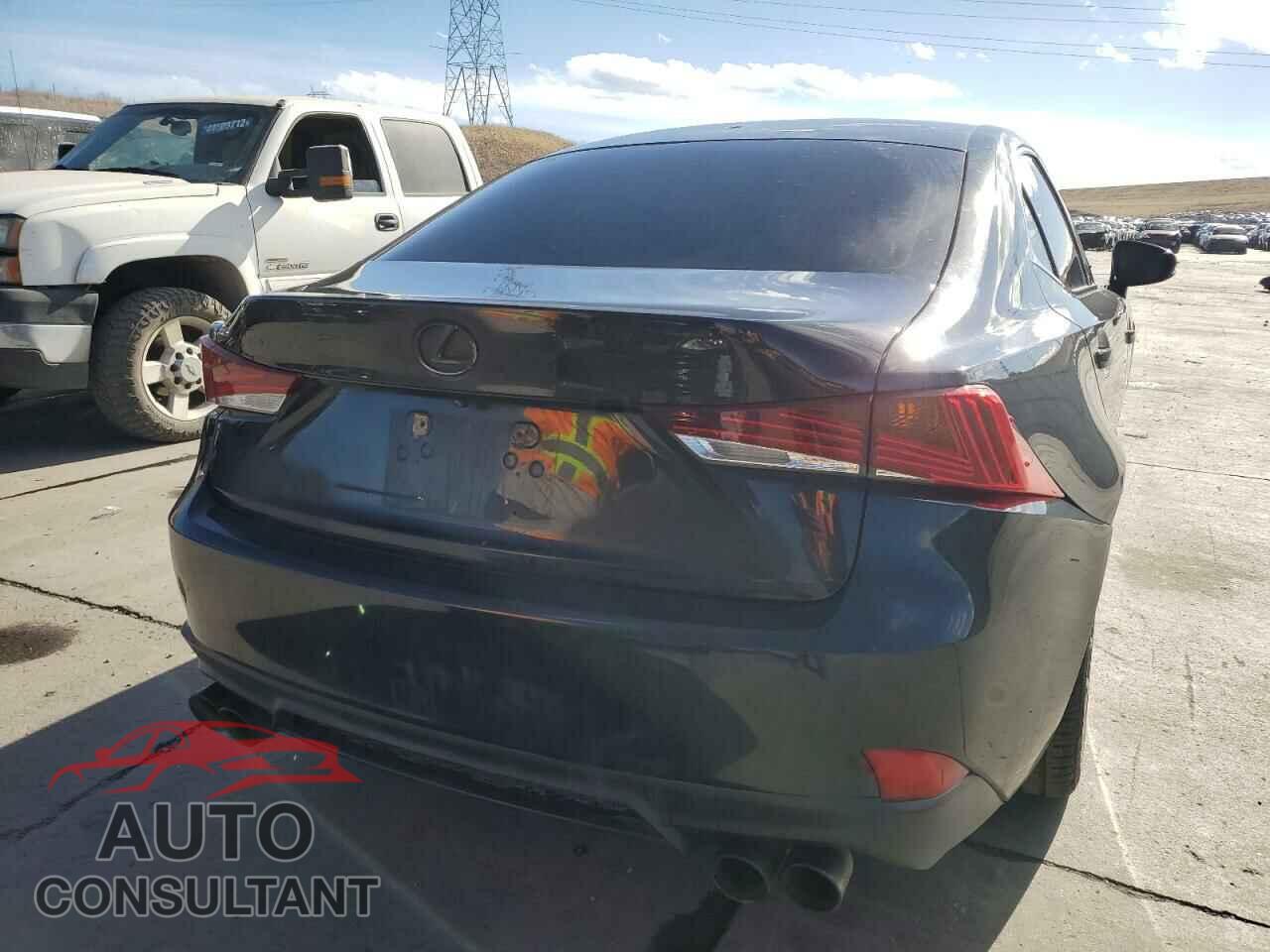LEXUS IS 2017 - JTHCM1D26H5015912