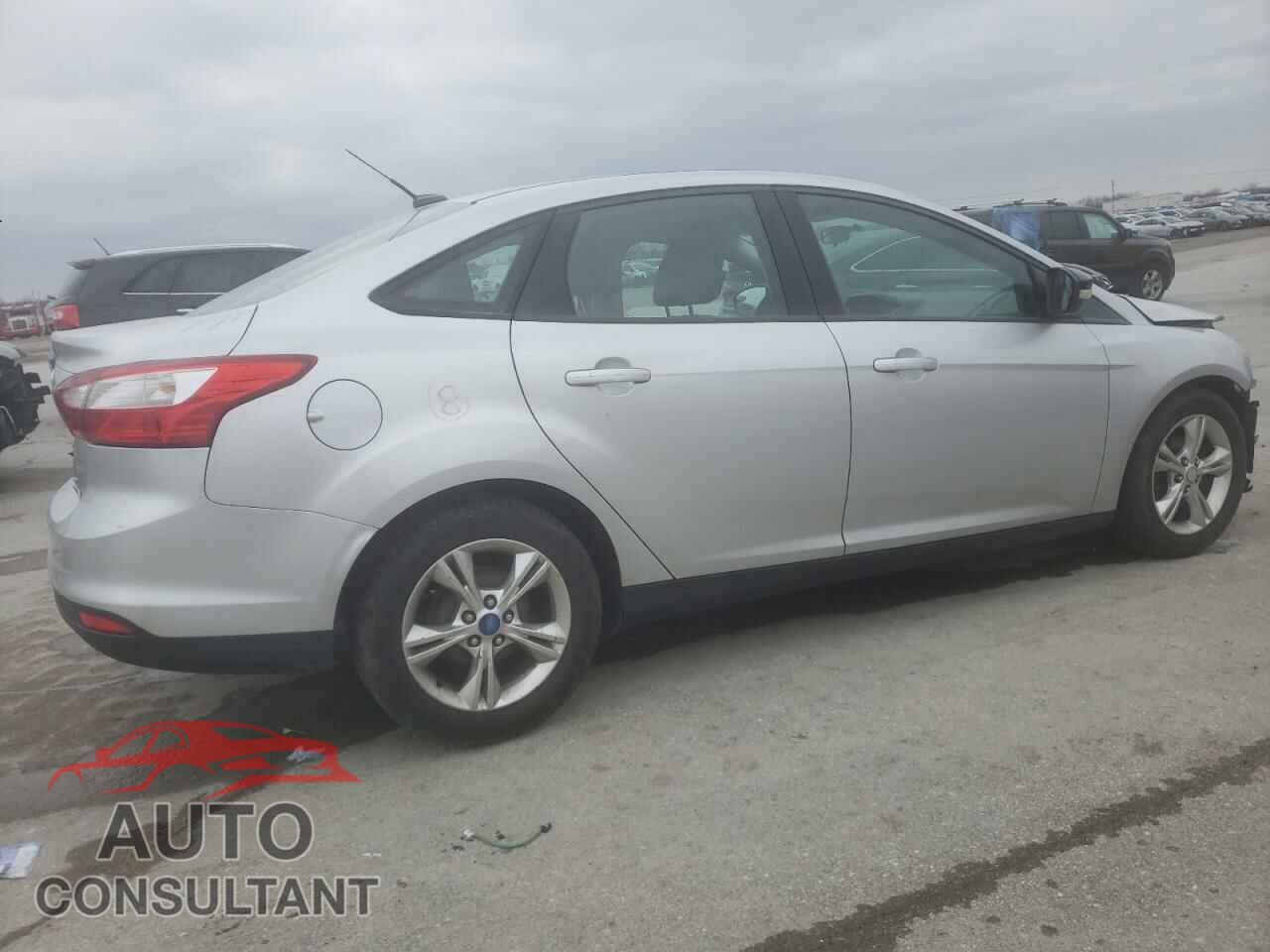 FORD FOCUS 2013 - 1FADP3F29DL199714