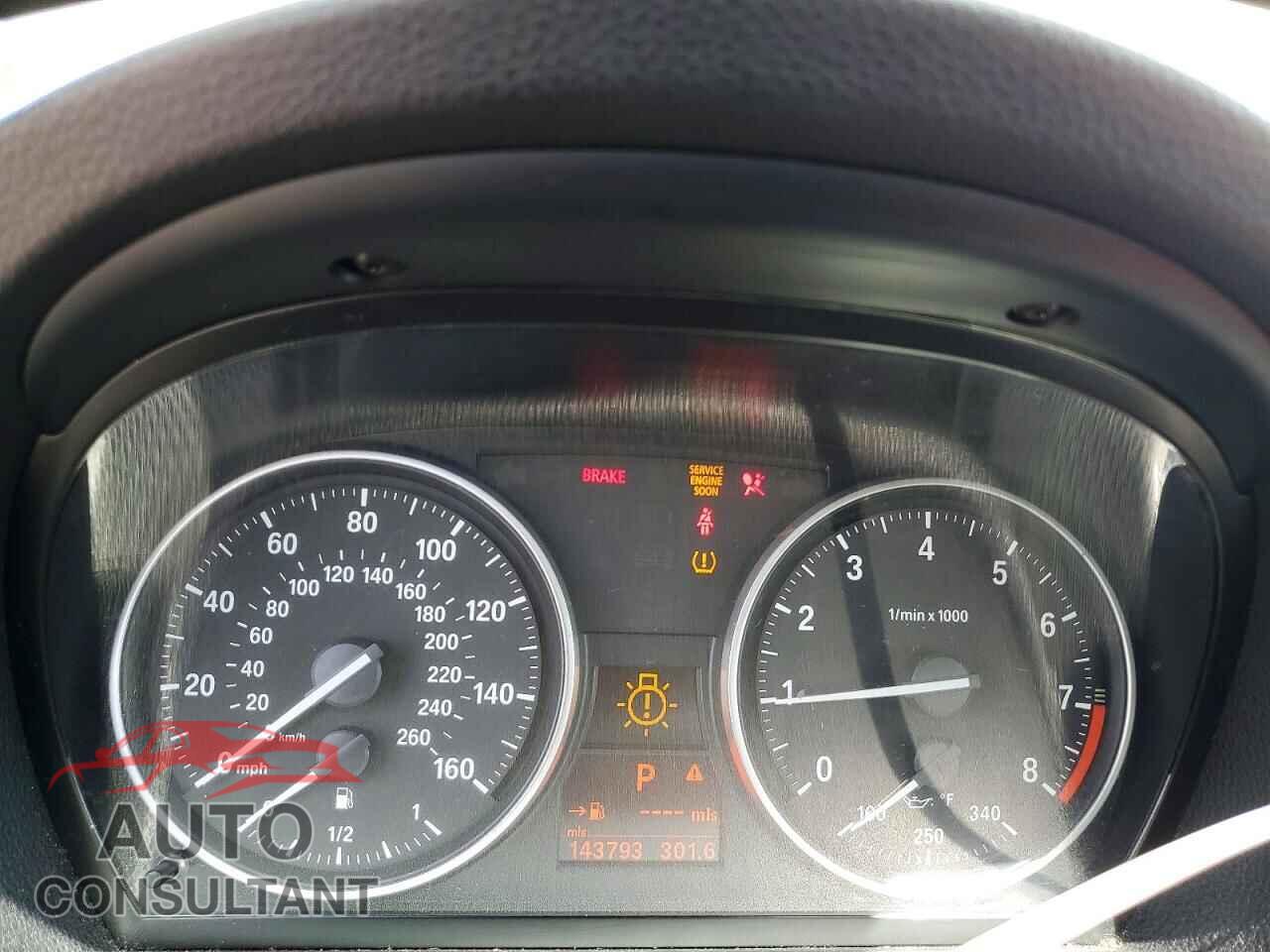 BMW 3 SERIES 2011 - WBAKE3C53BE559080