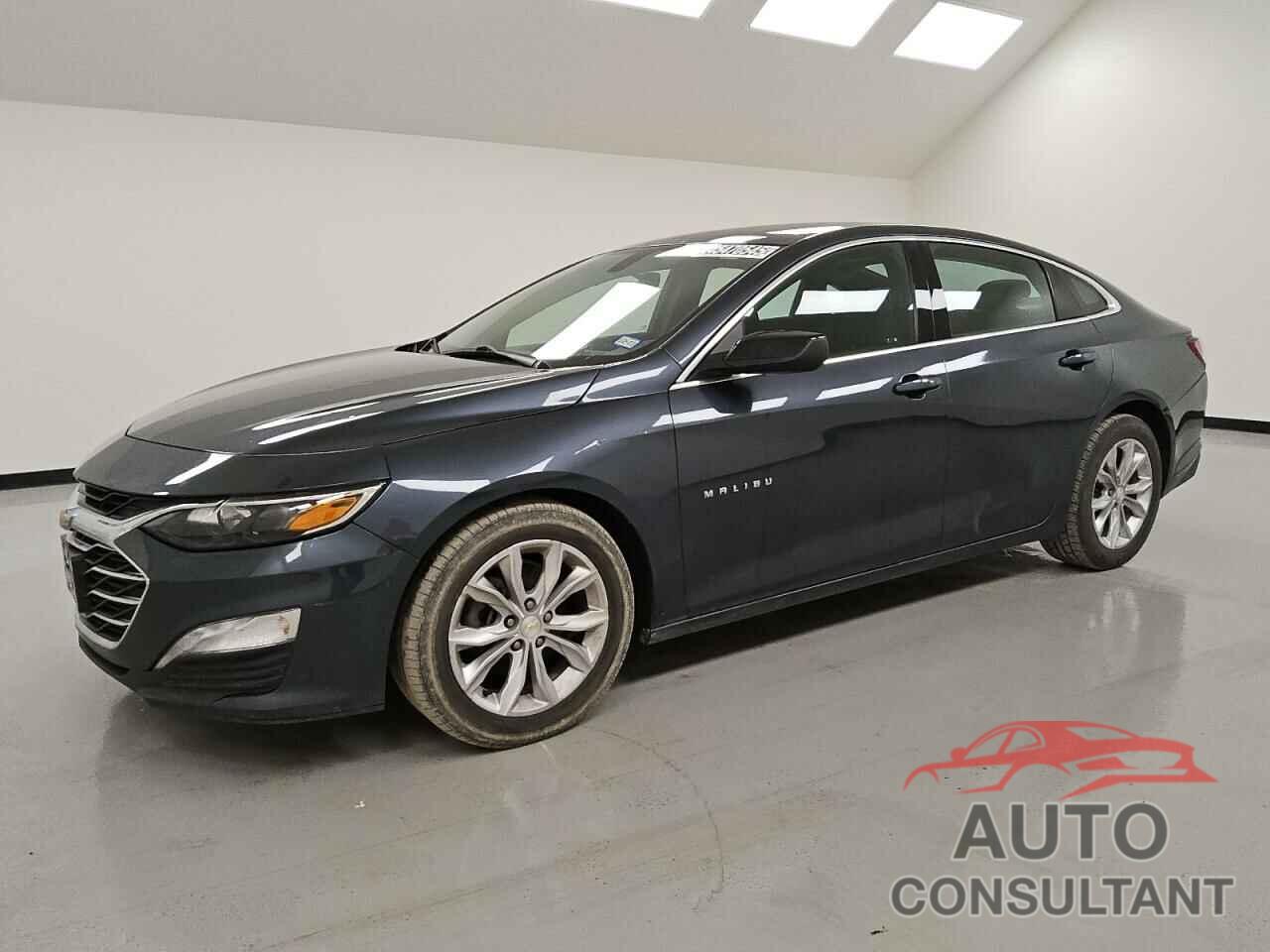 CHEVROLET MALIBU 2021 - 1G1ZD5ST8MF027992