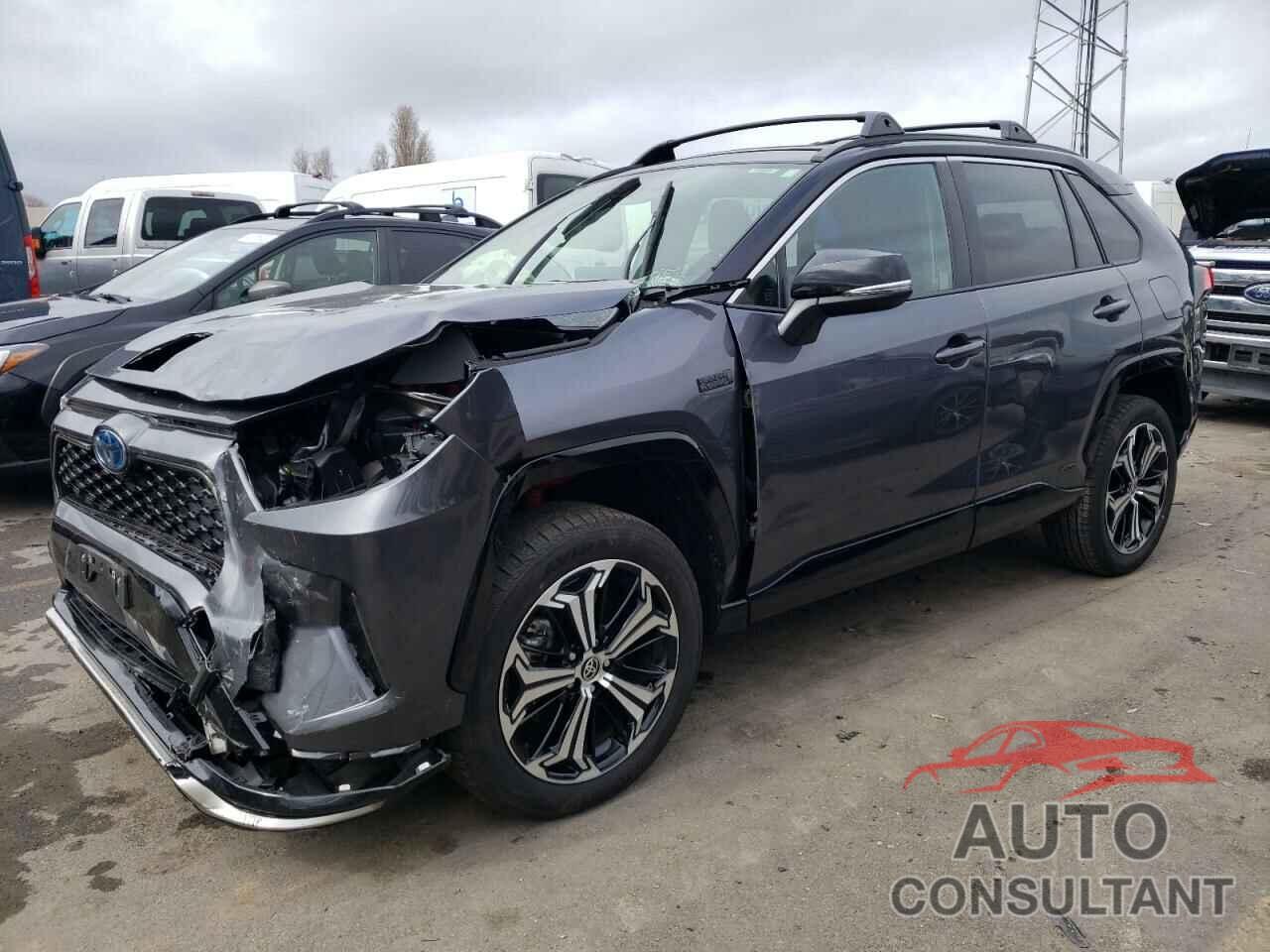 TOYOTA RAV4 2022 - JTMEB3FV7ND109995