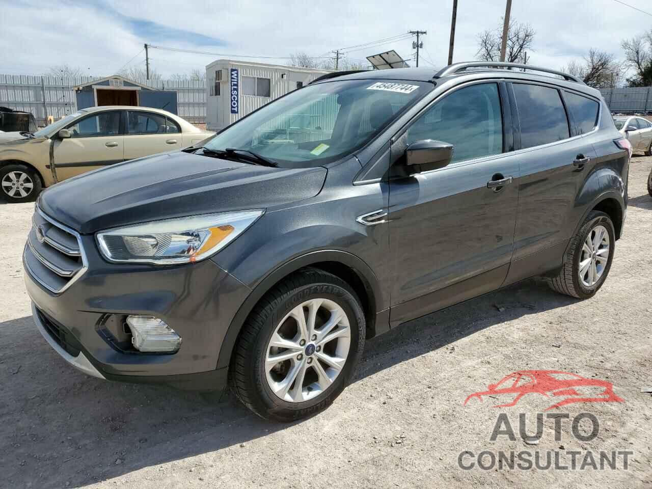 FORD ESCAPE 2018 - 1FMCU0GD7JUA84205