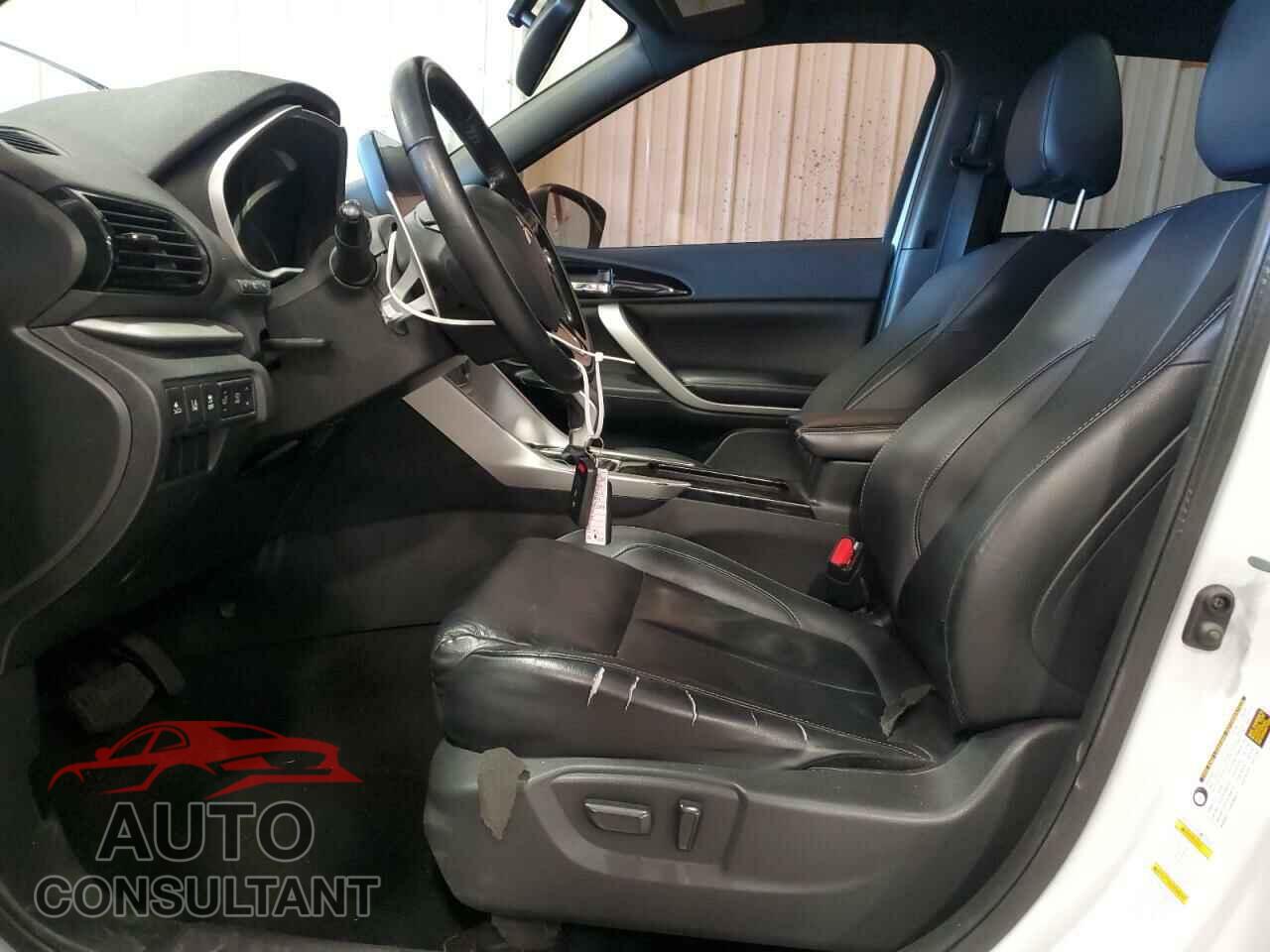 MITSUBISHI ECLIPSE 2022 - JA4ATWAA3NZ028135