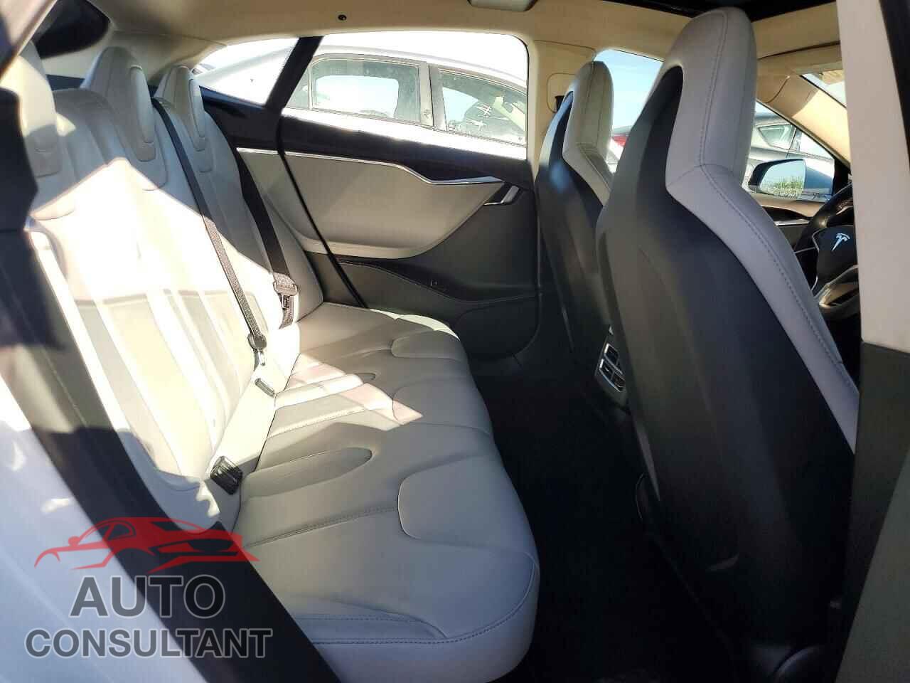 TESLA MODEL S 2014 - 5YJSA1H17EFP40498