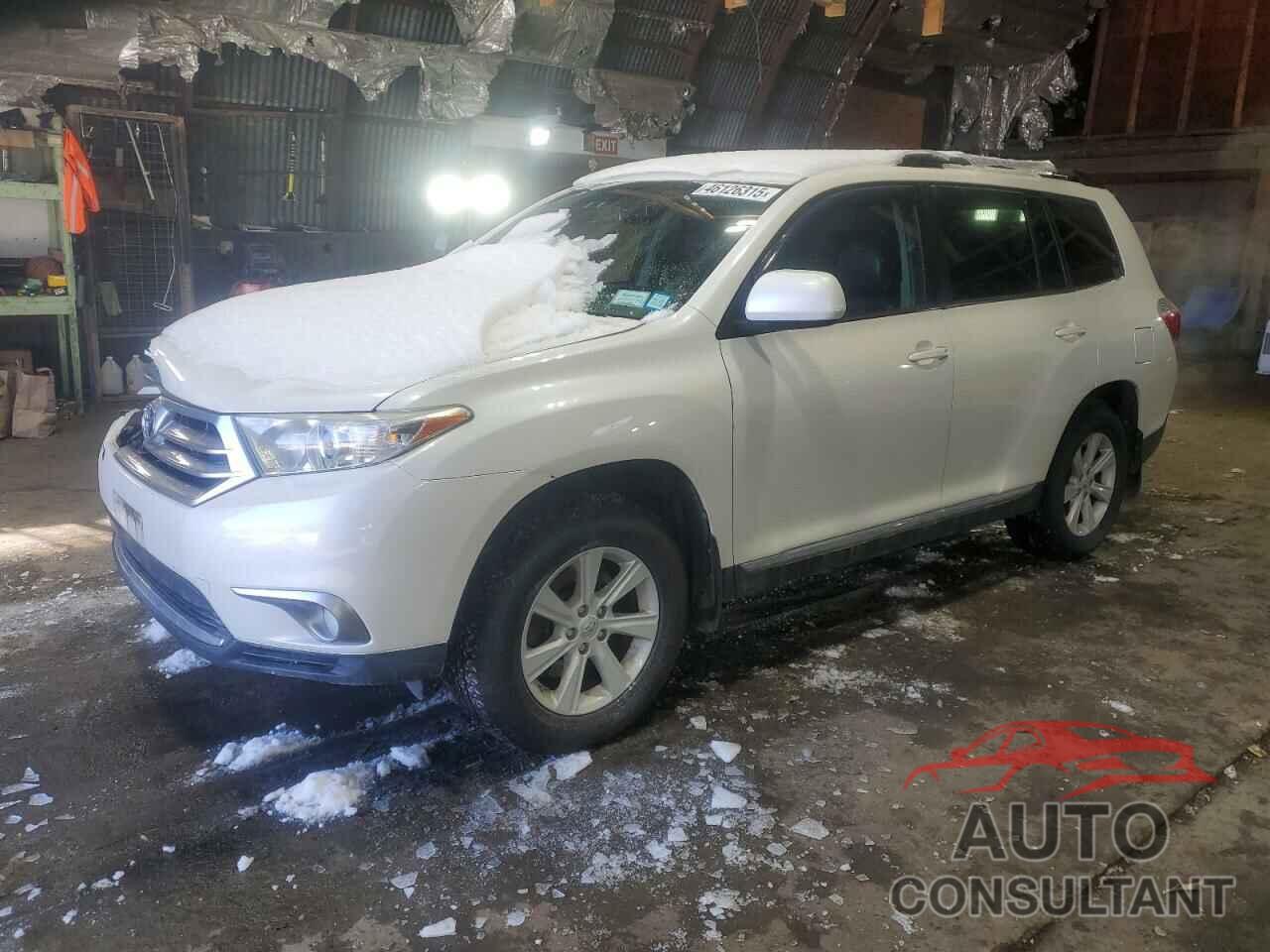 TOYOTA HIGHLANDER 2013 - 5TDBK3EH2DS213909