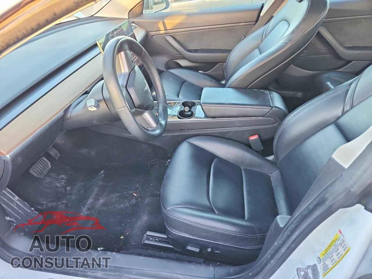 TESLA MODEL 3 2019 - 5YJ3E1EA4KF300067