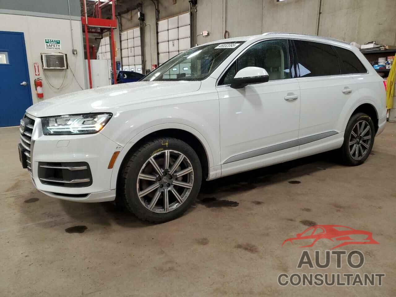 AUDI Q7 2018 - WA1LAAF71JD015468
