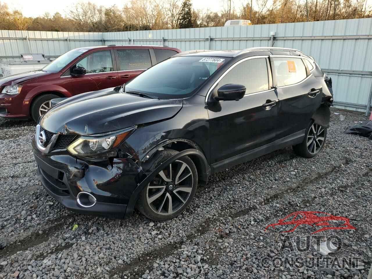 NISSAN ROGUE 2017 - JN1BJ1CP7HW015918