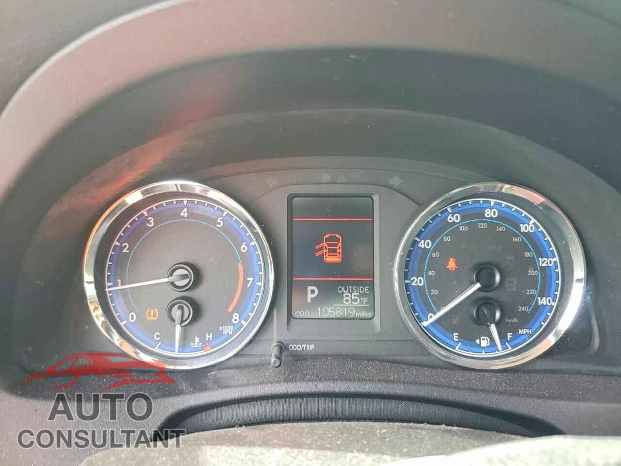 TOYOTA COROLLA 2017 - 2T1BURHEXHC868204