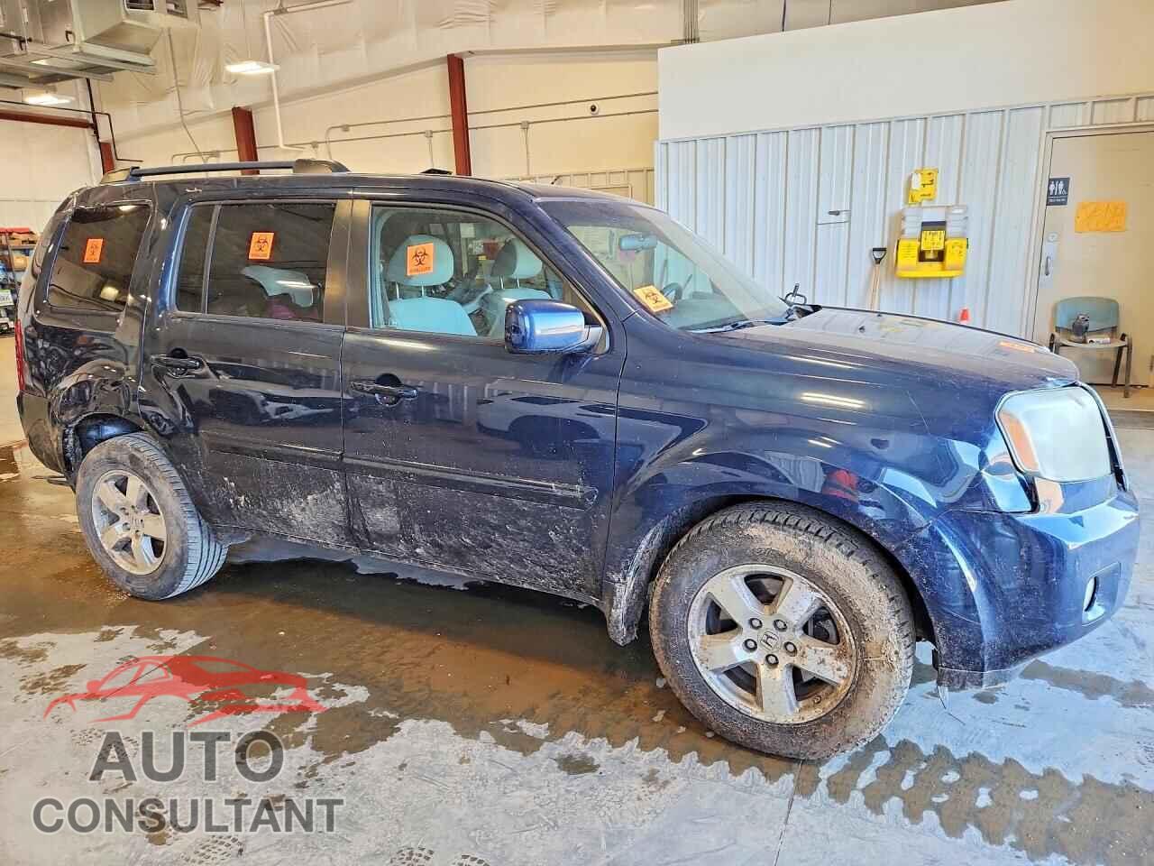 HONDA PILOT 2011 - 5FNYF4H46BB008429