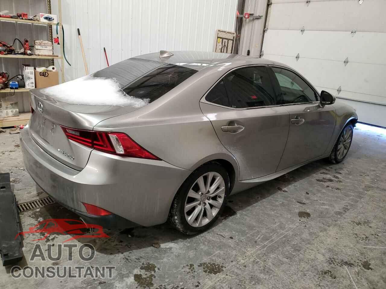 LEXUS IS 2014 - JTHCF1D27E5000650