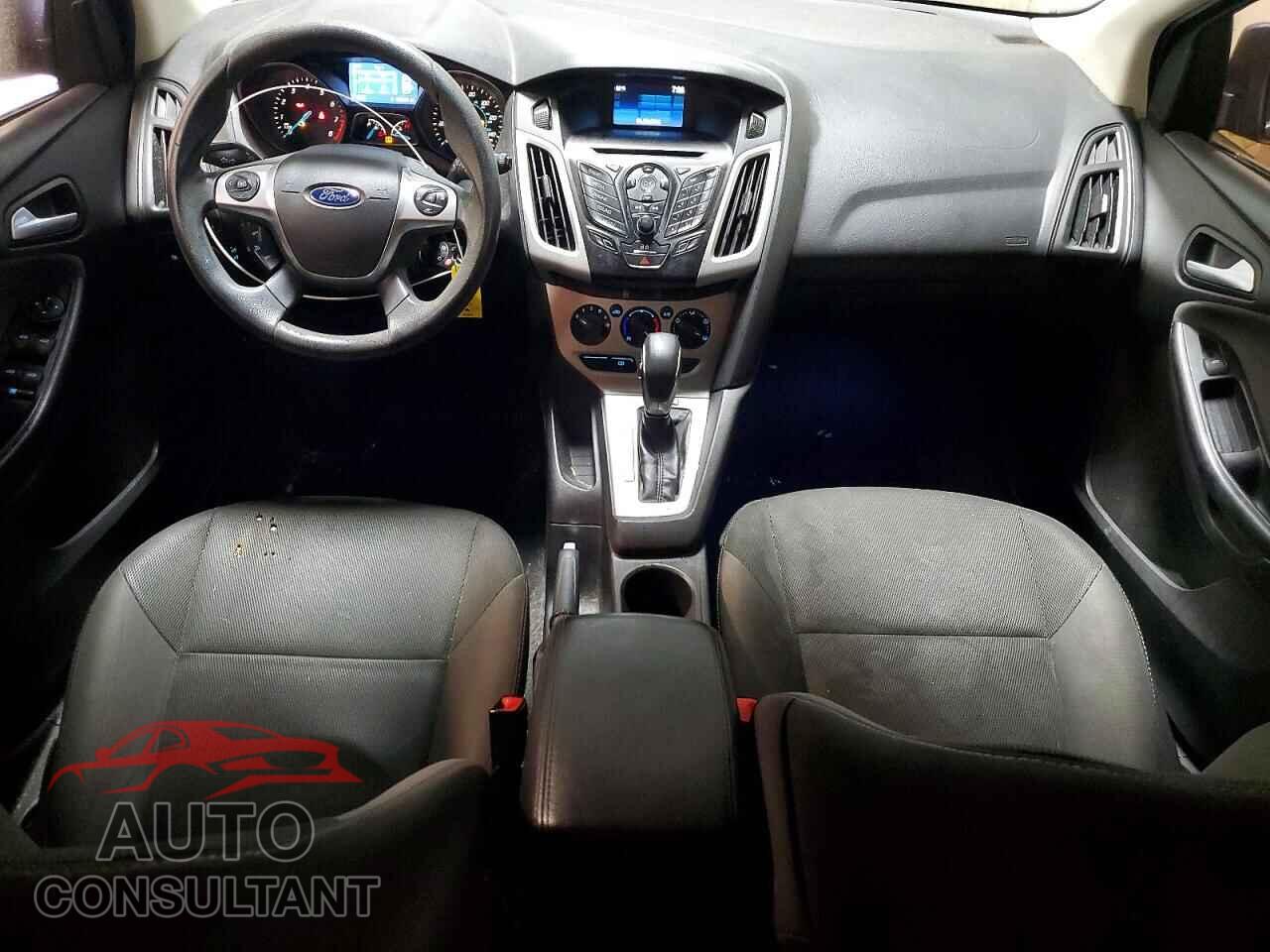 FORD FOCUS 2014 - 1FADP3K28EL280209