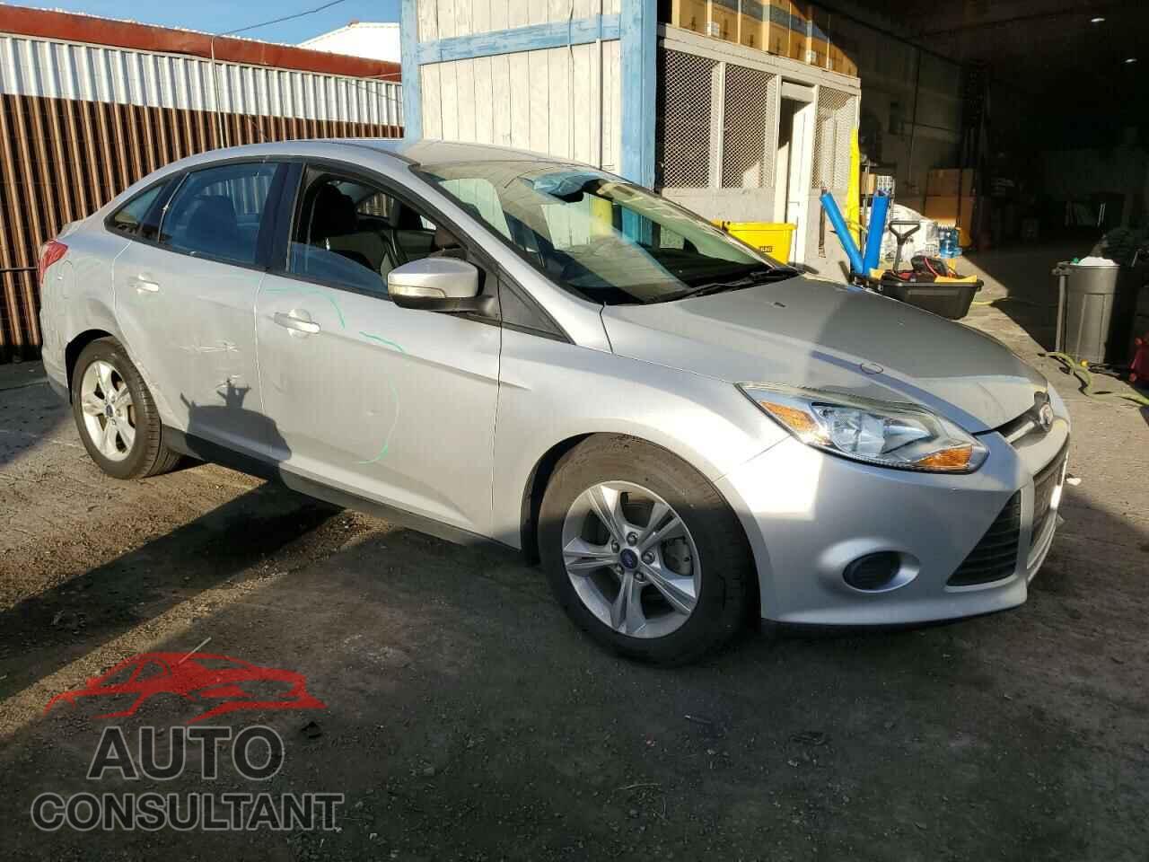 FORD FOCUS 2014 - 1FADP3F22EL381854