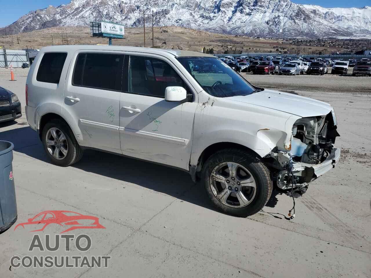 HONDA PILOT 2013 - 5FNYF3H51DB041084