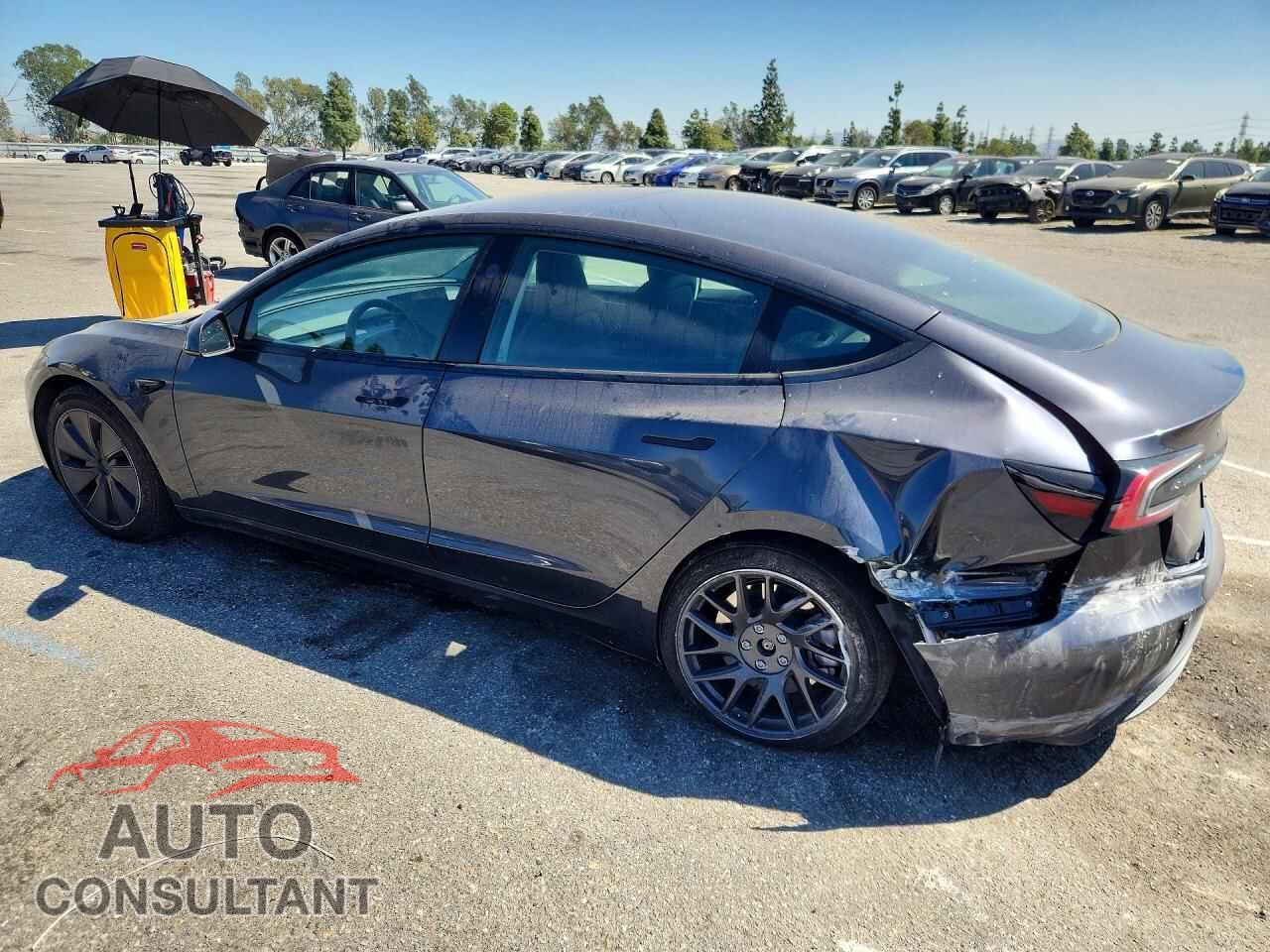 TESLA MODEL 3 2024 - 5YJ3E1EA6RF865026
