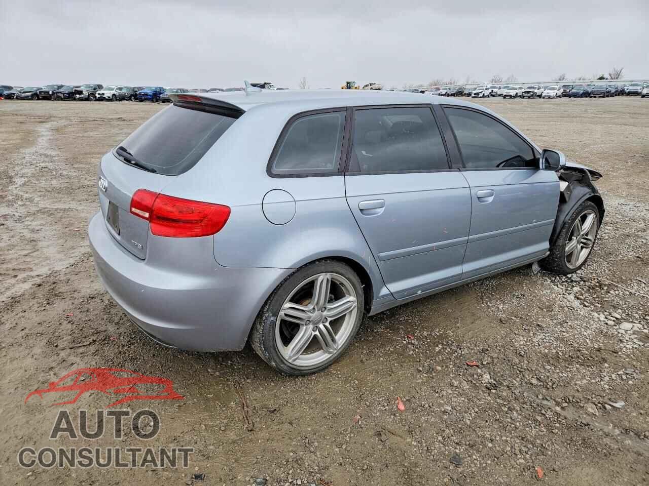 AUDI A3 2011 - WAUBFAFM9BA006302