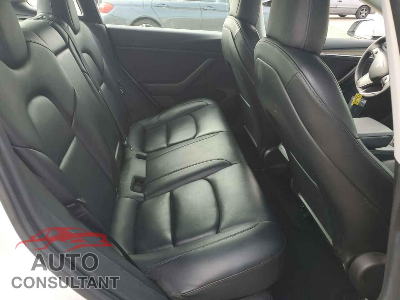 TESLA MODEL 3 2022 - 5YJ3E1EA0NF160989