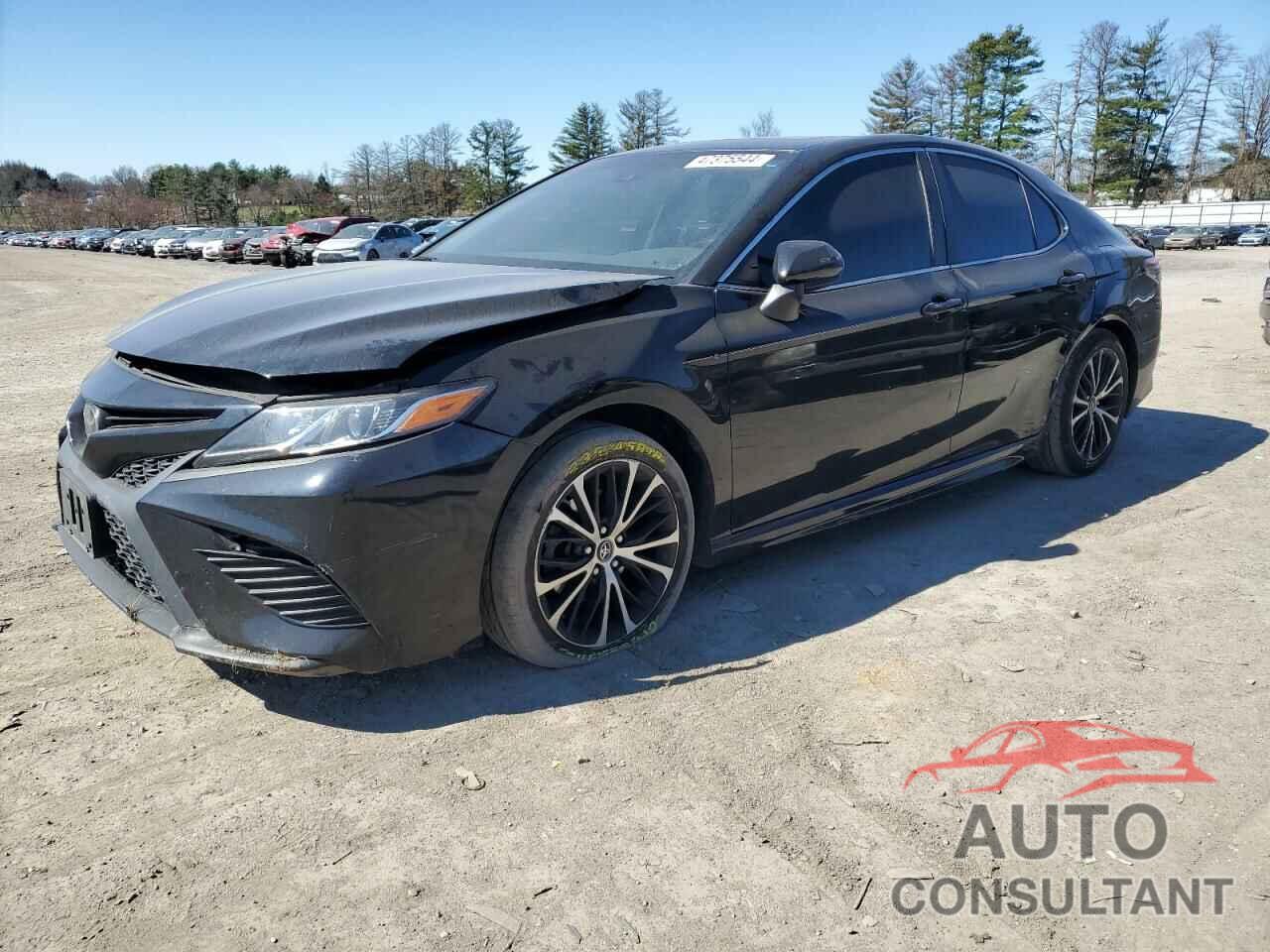 TOYOTA CAMRY 2018 - 4T1B11HK8JU641243