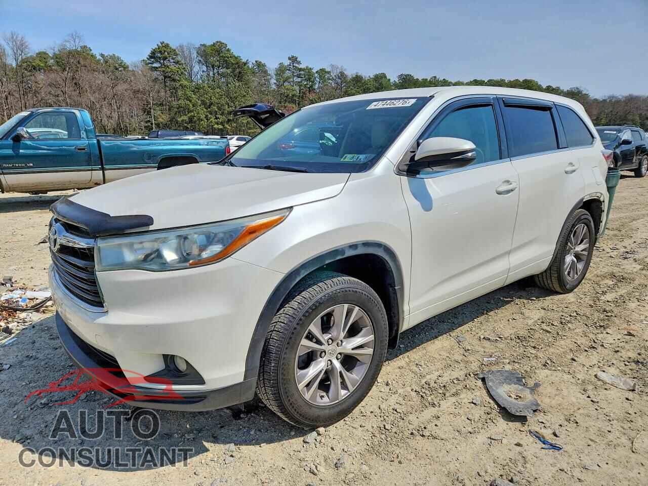 TOYOTA HIGHLANDER 2015 - 5TDBKRFH5FS087646