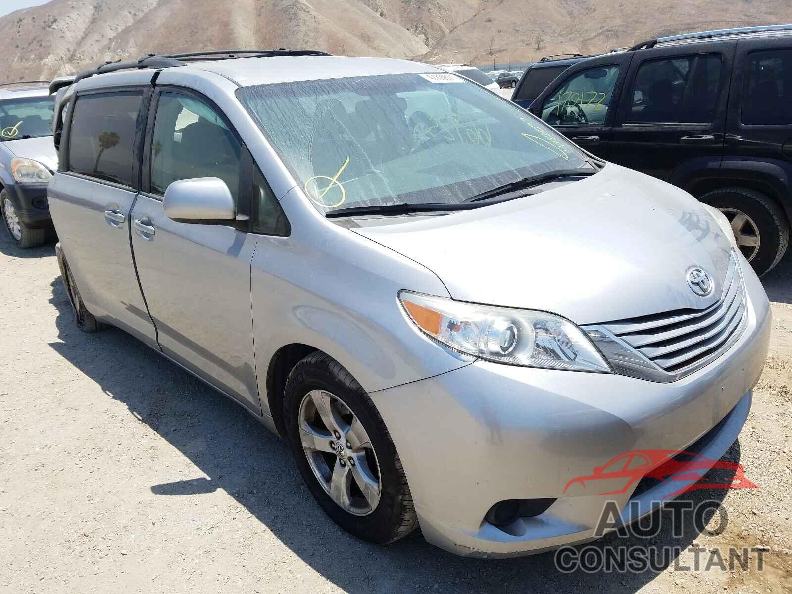 TOYOTA SIENNA 2017 - 5TDKZ3DC3HS797163