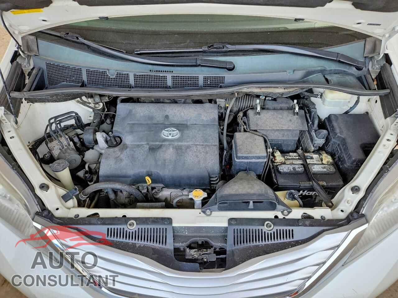 TOYOTA SIENNA 2013 - 5TDYK3DC8DS372191