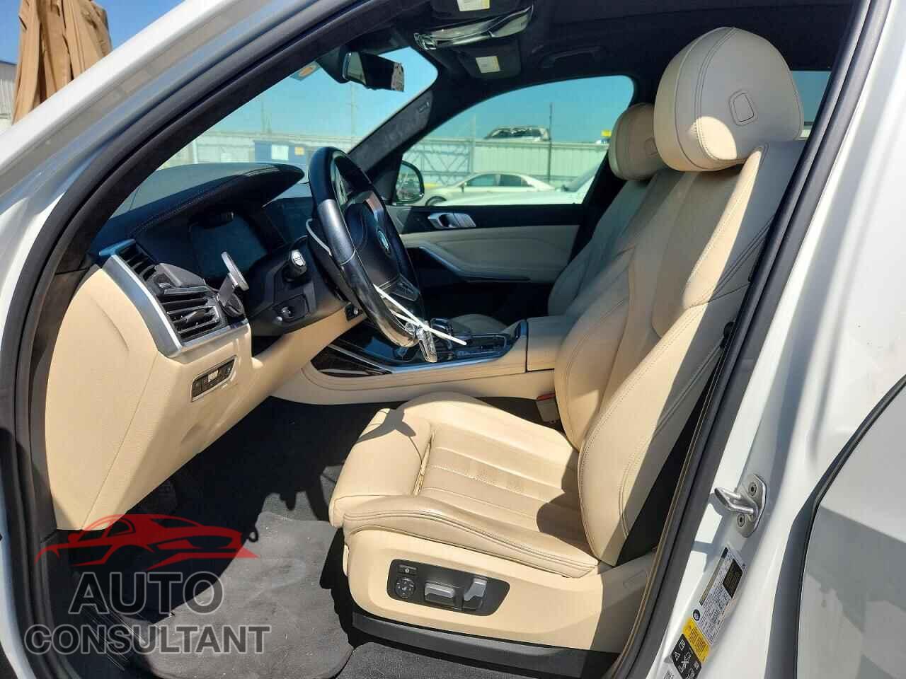 BMW X7 2020 - 5UXCW2C0XL9D04425