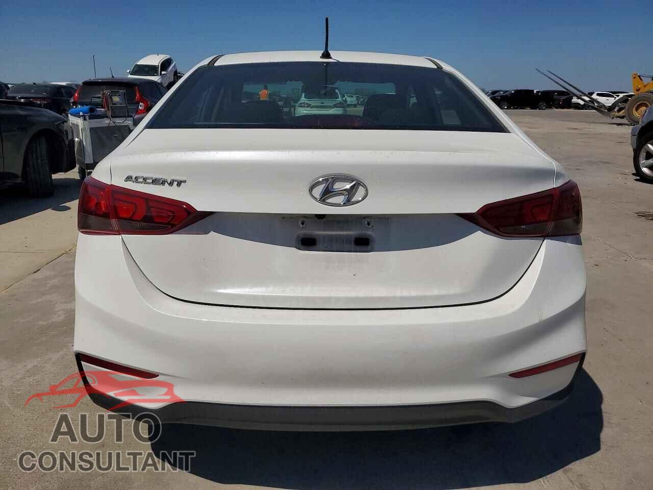 HYUNDAI ACCENT 2022 - 3KPC24A68NE183048