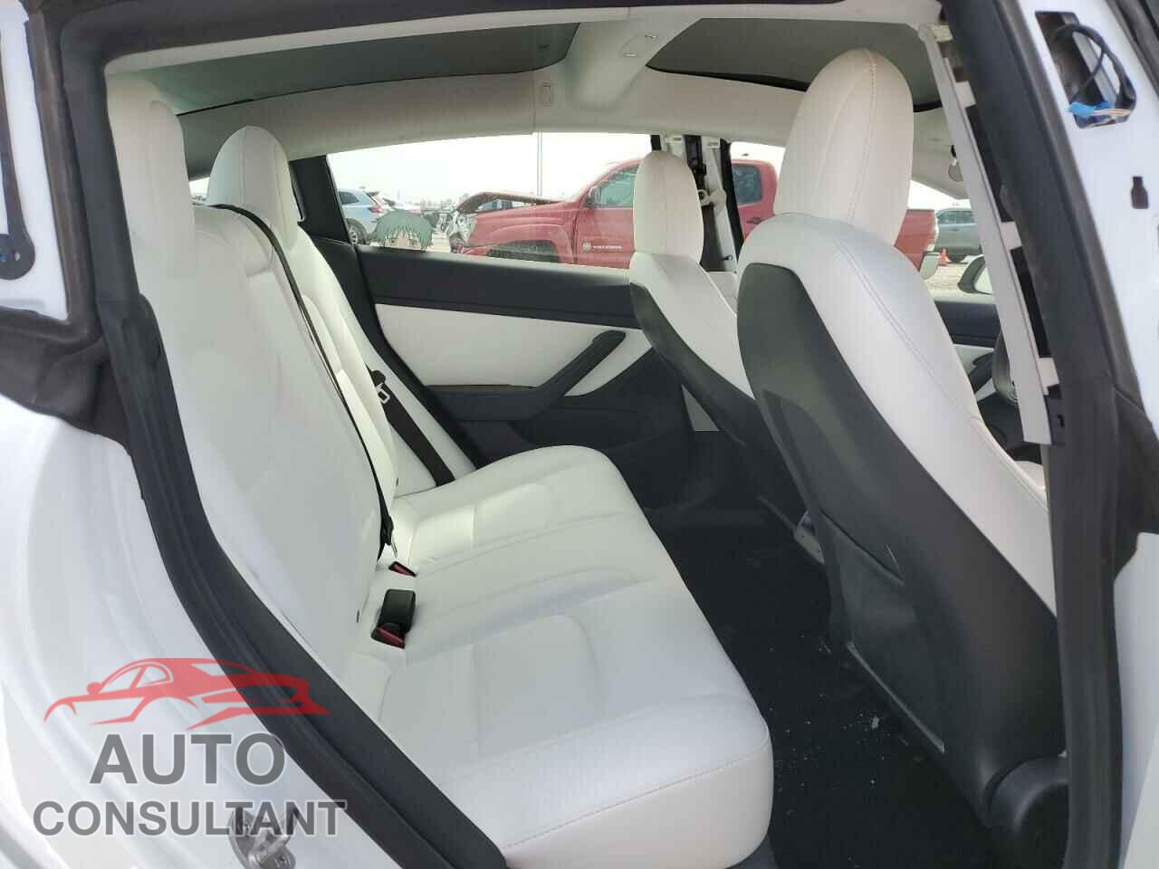 TESLA MODEL 3 2021 - 5YJ3E1EA0MF853642
