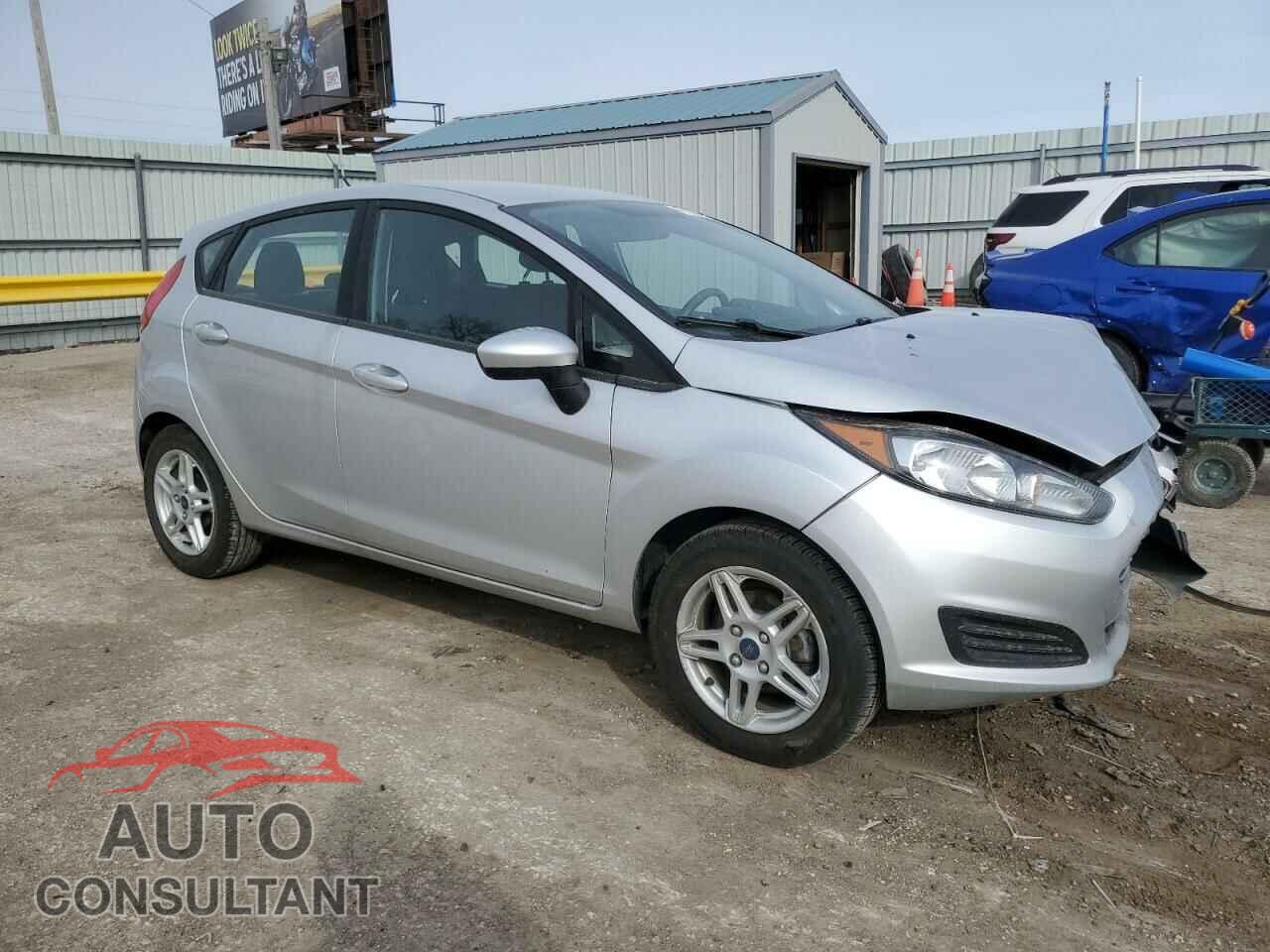 FORD FIESTA 2017 - 3FADP4EJ3HM129015