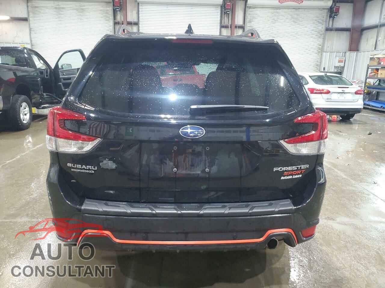 SUBARU FORESTER 2023 - JF2SKAJC8PH476589