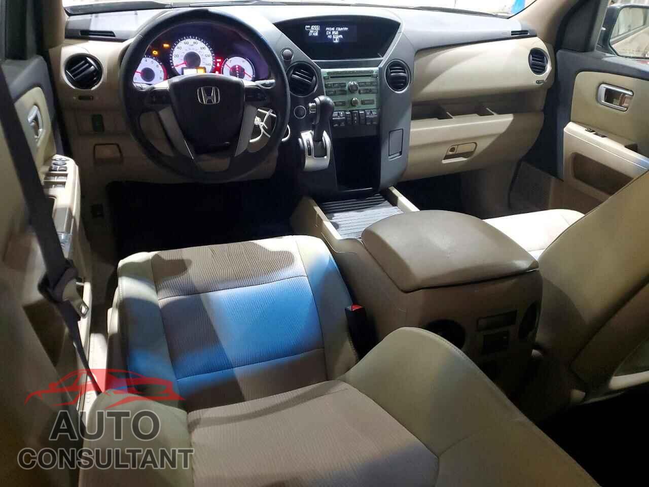 HONDA PILOT 2011 - 5FNYF4H41BB012436