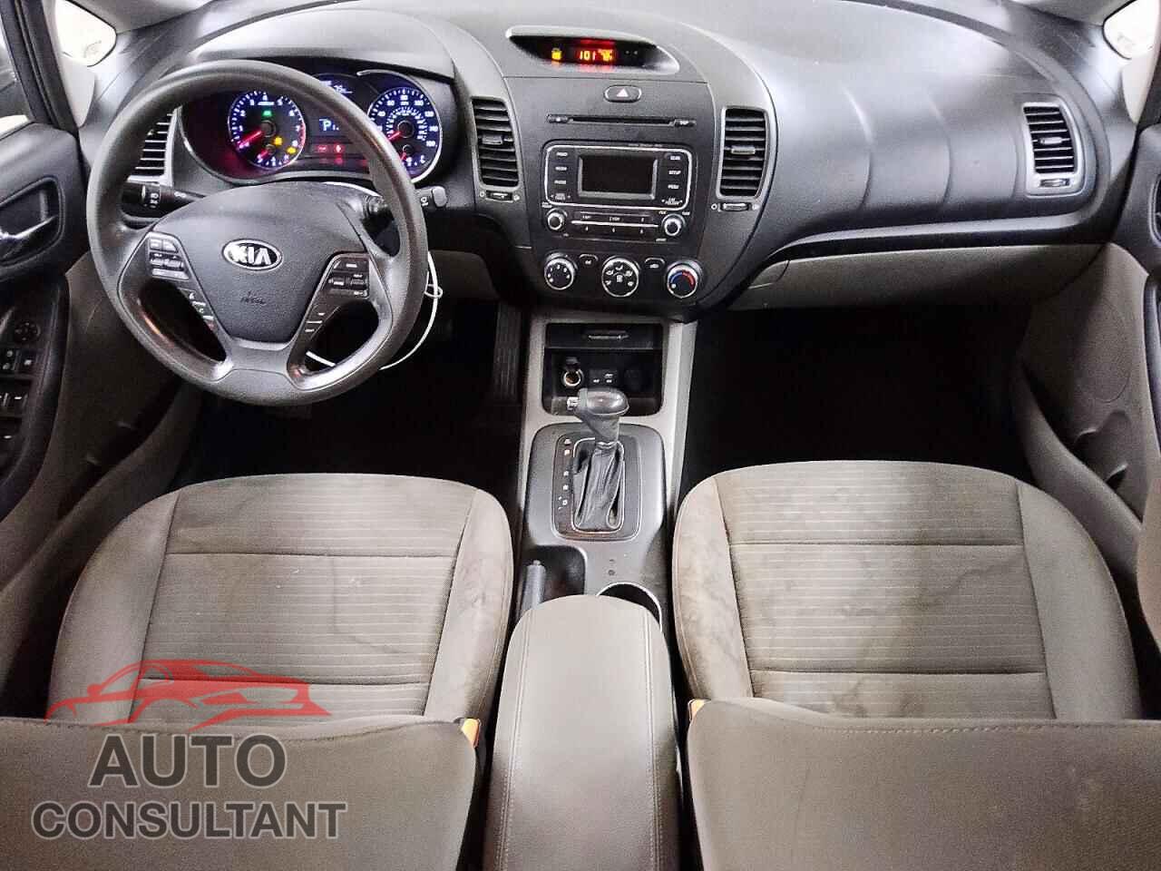 KIA FORTE 2015 - KNAFX4A67F5367678
