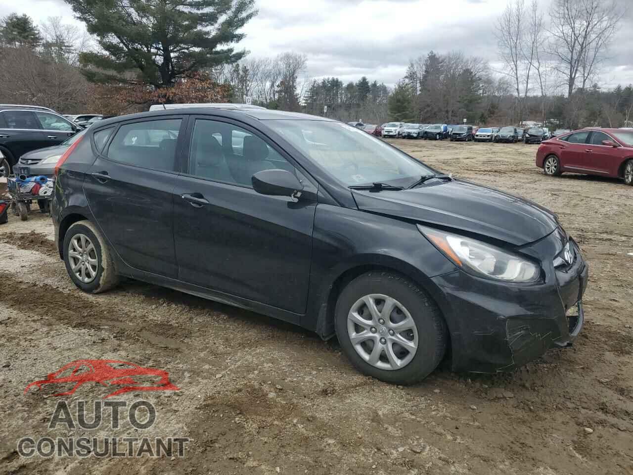 HYUNDAI ACCENT 2013 - KMHCT5AE7DU135465