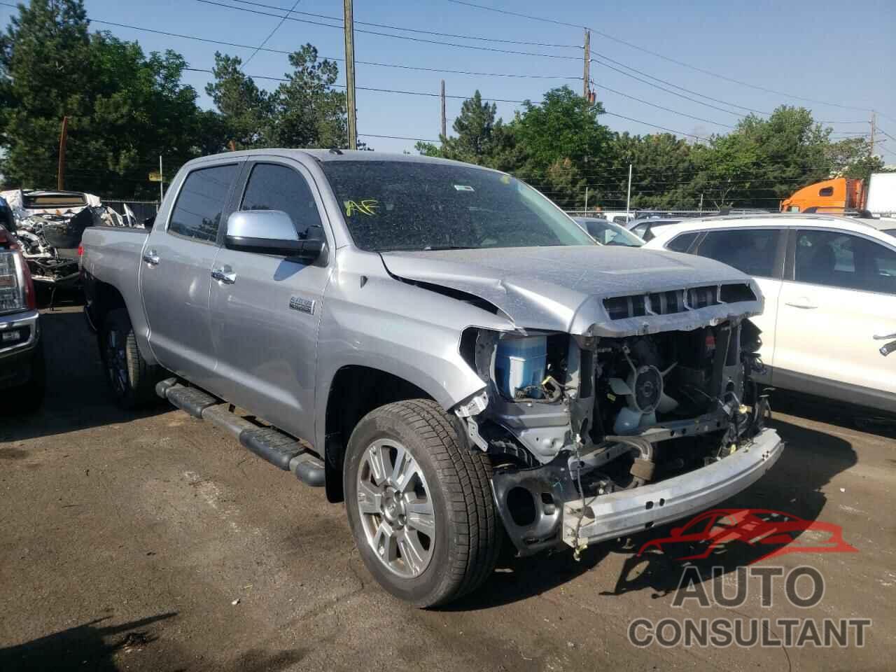 TOYOTA TUNDRA 2017 - 5TFAW5F17HX658059