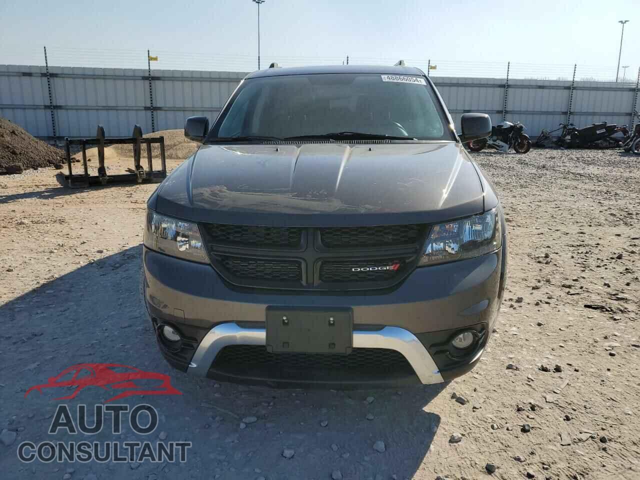 DODGE JOURNEY 2017 - 3C4PDCGB1HT614582
