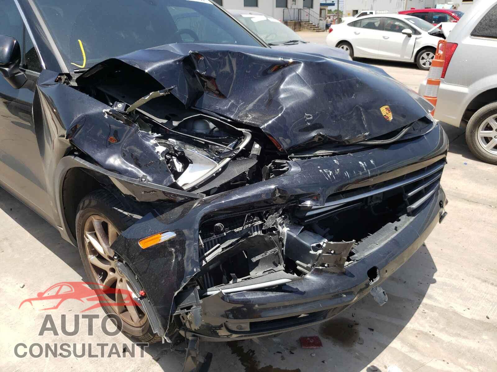 PORSCHE CAYENNE 2019 - WP1AA2AY6KDA00760