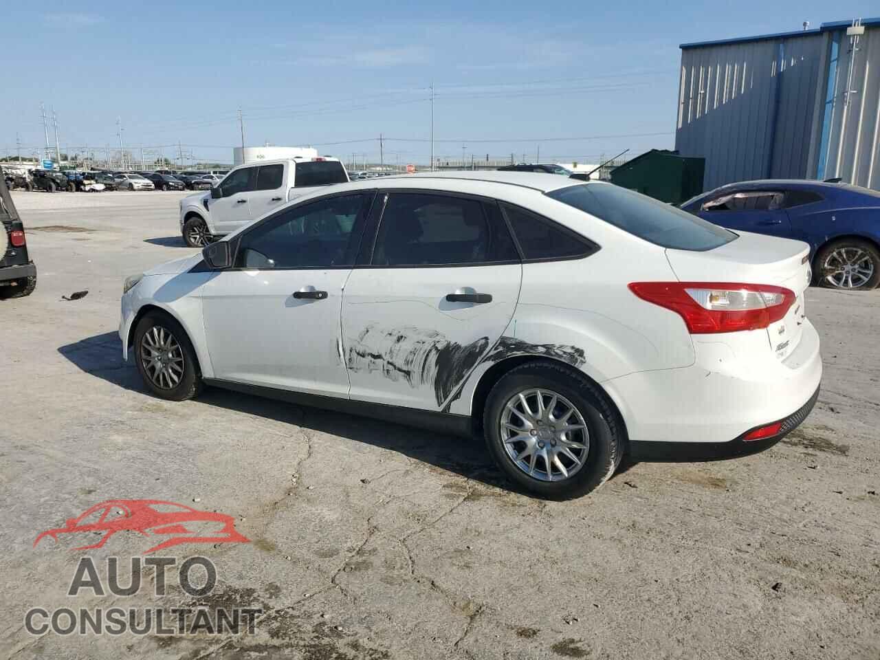 FORD FOCUS 2013 - 1FADP3E26DL176750