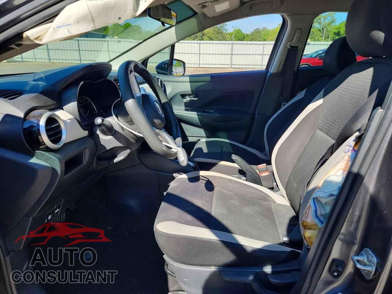 NISSAN VERSA 2021 - 3N1CN8EV2ML856462