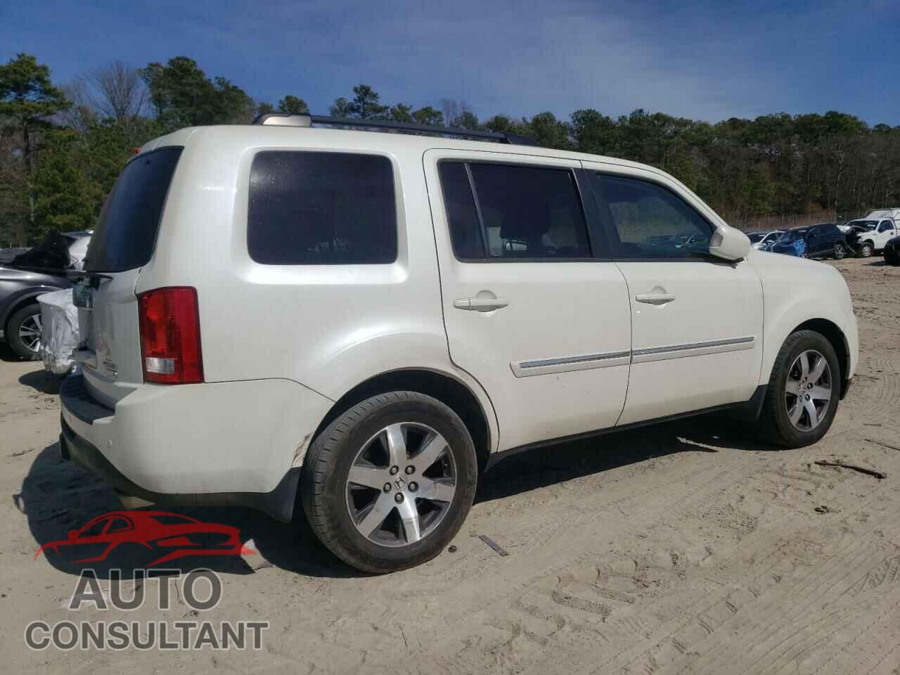 HONDA PILOT 2012 - 5FNYF4H97CB083346