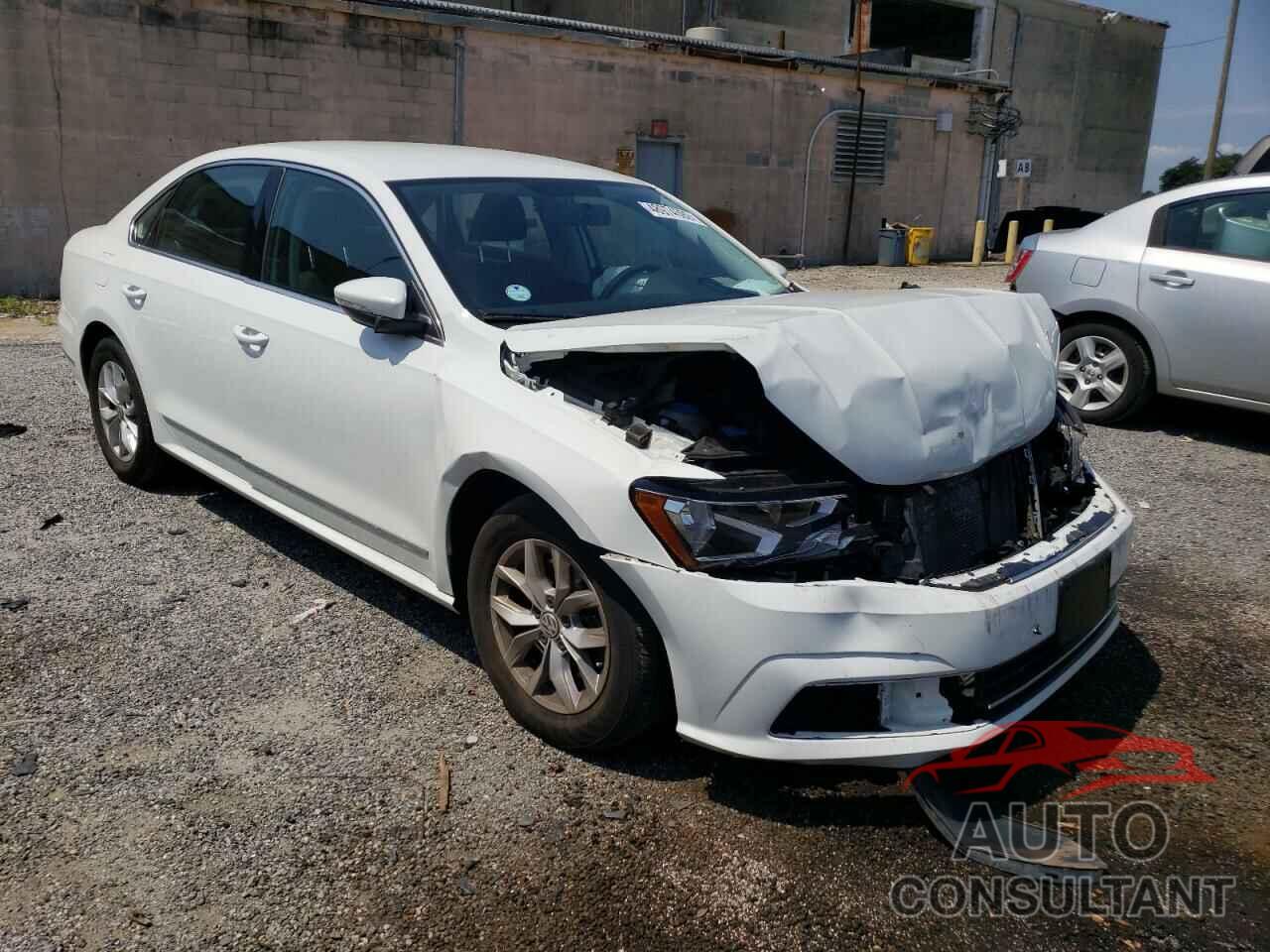 VOLKSWAGEN PASSAT 2017 - 1VWAT7A34HC006064