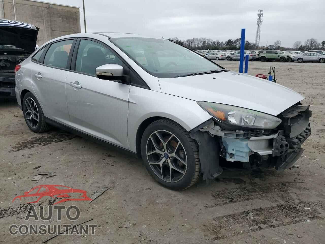 FORD FOCUS 2017 - 1FADP3H23HL224836