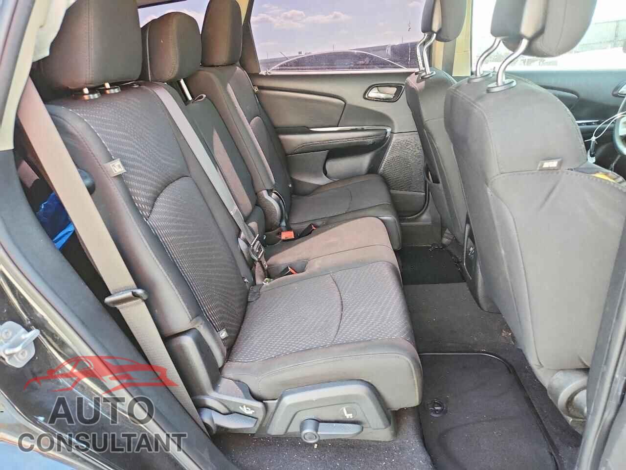 DODGE JOURNEY 2019 - 3C4PDCBB4KT737873