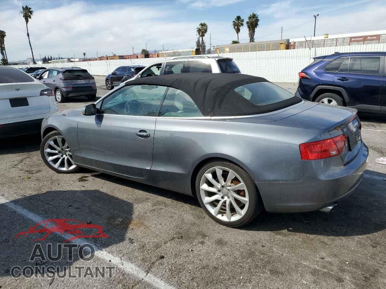 AUDI A5 2013 - WAULFAFH0DN004277